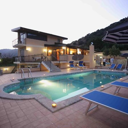 Villa Veronica Giardini-Naxos Exterior foto